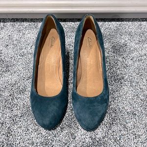 Clarks artisan heels, blue leather, size 8.5.